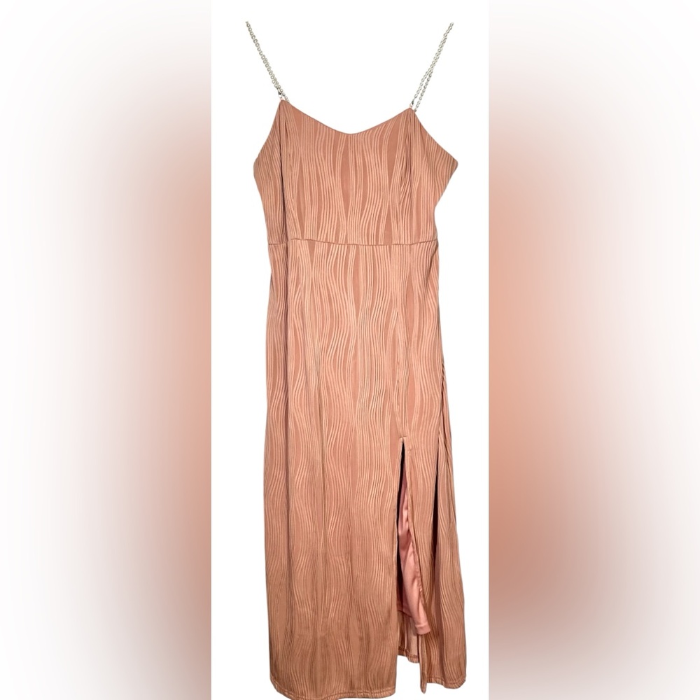 RIHOAS Faux Pearl Strap Wave Textured Blush Slip Midi Dress Sz L Side Thigh Slit